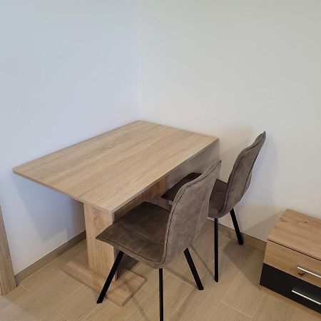 Apartman Neva Galanta Eksteriør bilde