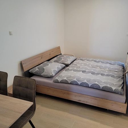 Apartman Neva Galanta Eksteriør bilde