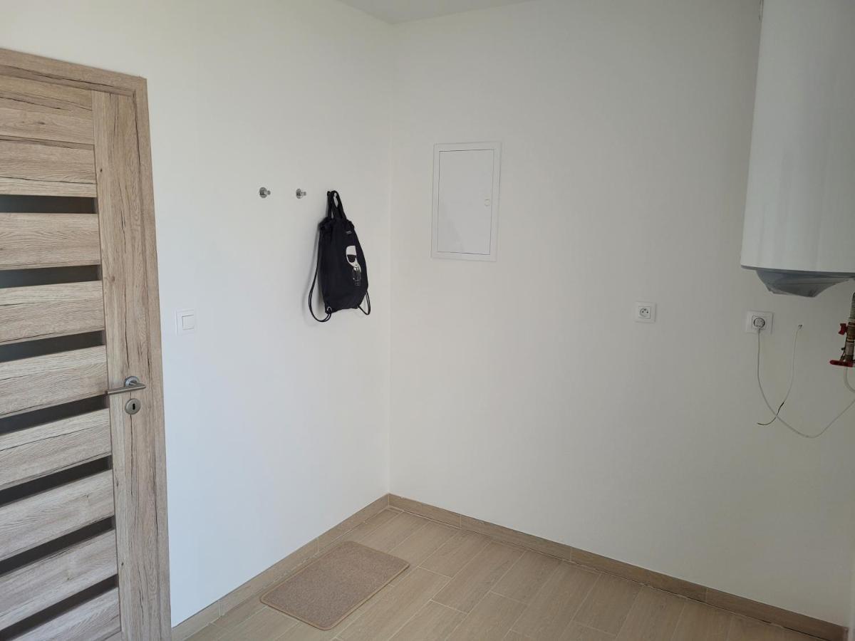 Apartman Neva Galanta Eksteriør bilde